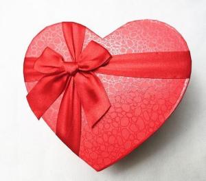 China 9 Grids Rigid Chocolate Box Heart Shape Red Color For Gift Packaging wholesale
