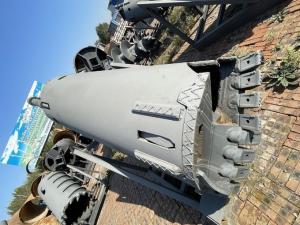 China 600mm Toothed Rock Drilling Bucket High Strength Manganese Steel wholesale