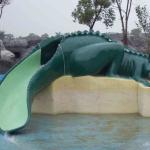 Small Fiberglass Water Pool Slides For Kids , Water Park Equipment Crocodile
