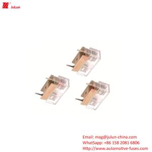 China Durable 50 Amp Automotive Fuse Holder Plastic / Nylon Shell wholesale