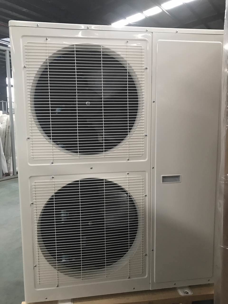 Low Noise Box Type Air Cooled Condensing Unit with Hermetic Scroll Compressor (R22)