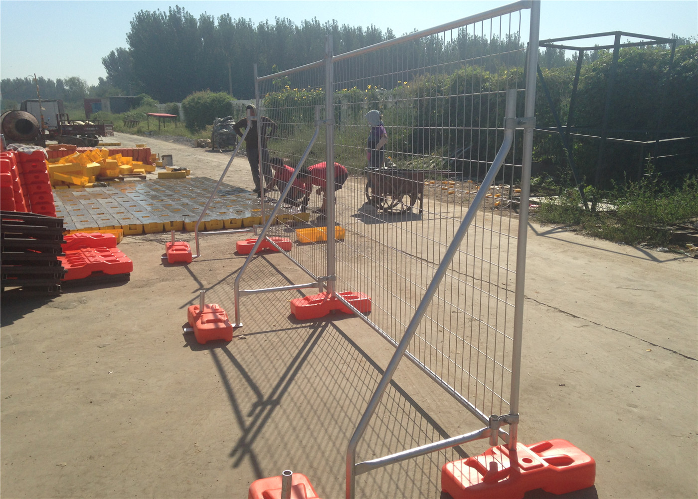 300gsm Galvanized Temporary Fence Temporary Safety Fencing For Swimming Pools