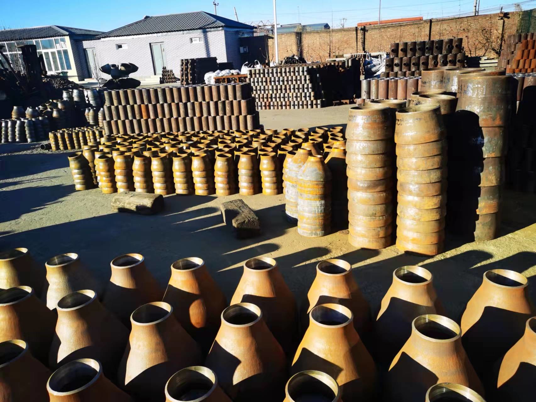 DIN BSW ASTM Carbon Steel Reducer Forged Casting Con And Ecc Beveled End