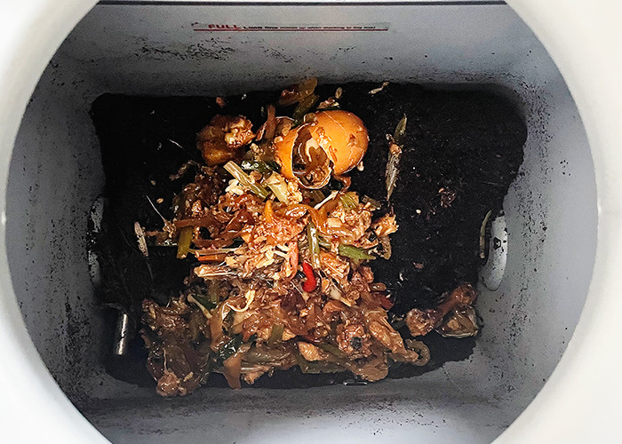 Quiet 5KG Eco Food Composting Machine For Home Kitchen Waste Compost Maker