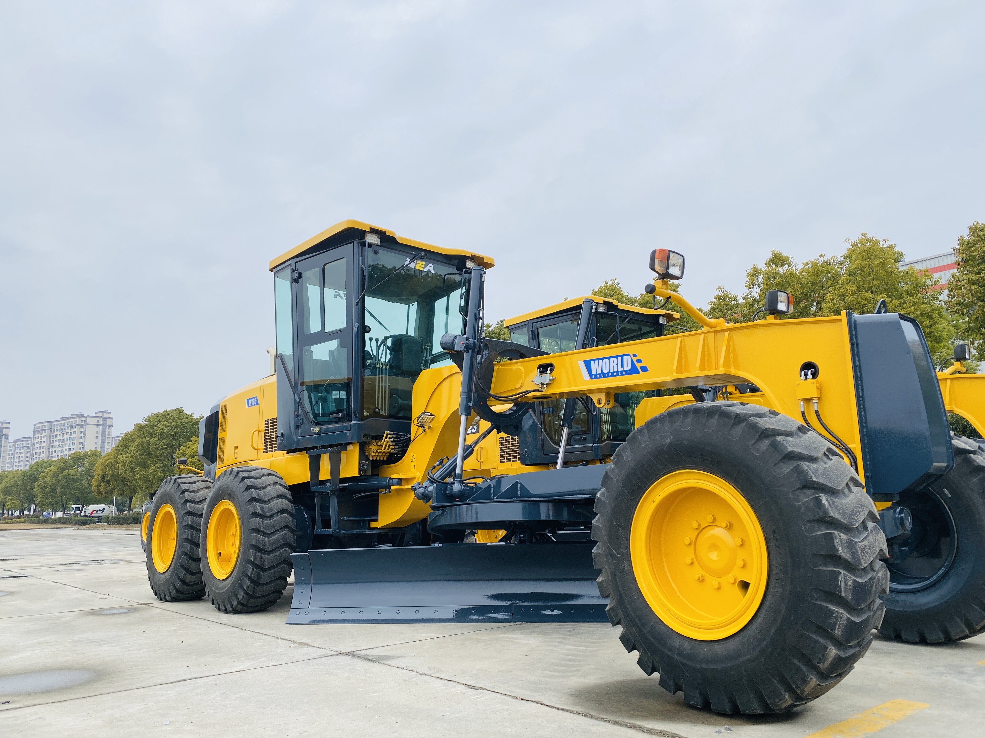 Komatsu 97kw Heavy Machinery Motor Grader With Air Conditioning