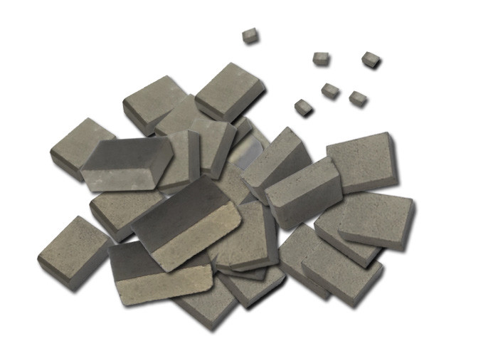 YG6 Grade Tungsten Carbide Saw Tips For Aluminum Cutting Working Perfect Finished