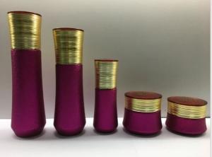 China Glass Cosmetic Bottles , Skin Care Lotion Bottles Cream Jars With Plastic Cap , OEM wholesale