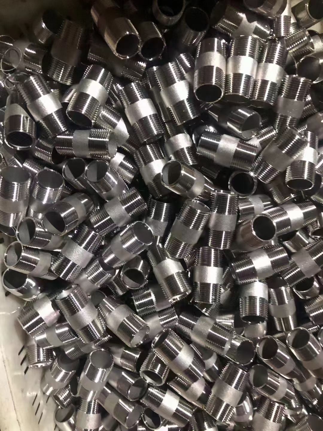 Inconel 601 Swage Nipple 1/4-12 INCH SCH10-SCH80 Customizable Steel Round Head Code for Temperature Applications