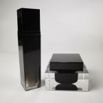 Eco Friendly Acrylic Square Cosmetic 30ml 50ml Lotion Pump Bottle 30g 50g Cream