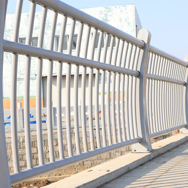 Iron Metal Tubular Handrails Fence Bridge SS Stair Guardrail Satin Polished