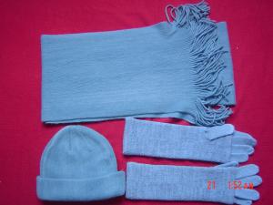 China Fashion scarf, hat&amp;gloves set wholesale