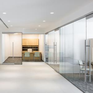 China Soundproof Commercial Glass Partitions Easy Maintenance And Cleaning wholesale