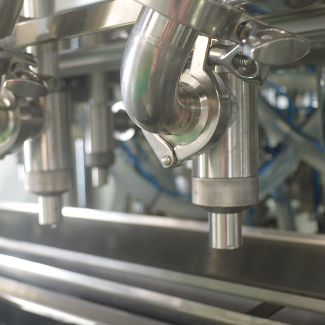 Plastic Packaging Material Used in 20 Nozzles Tracking Filling Machine for Shampoo