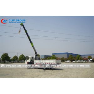 FOTON Cargo Truck Mounted Hydraulic Telescopic Boom Crane 5tons