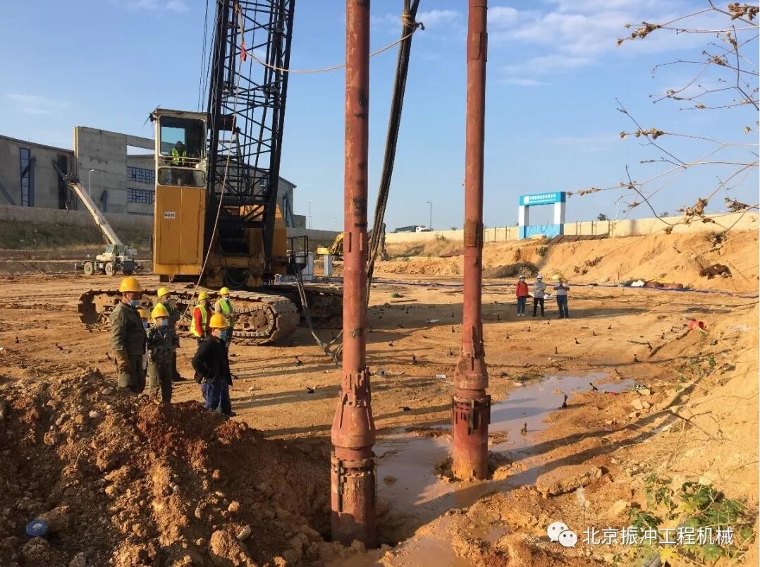 188kN 75kw Vibroflot Equipment To Vibration Compaction Foundation Treatment Project