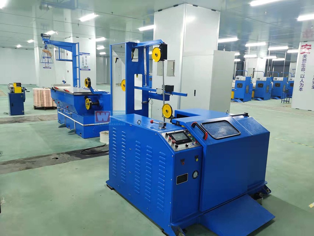High Speed Bull Block Wet Wire Drawing Machine For Copper 1800M/MIN