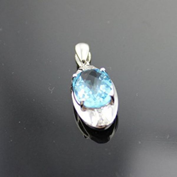 925 Silver 8mmx10mm Oval Blue Topaz Cubic Zirconia Pendant Jewelry ( P25)