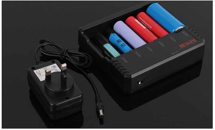 2 / 4 / 6 Bay Intelligent 4.2 V Battery Charger For 18650 18350 Battery 290g Weight