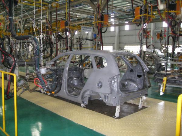 Production Assembly Line In Automotive Industry , Car Manufacturing Assembly