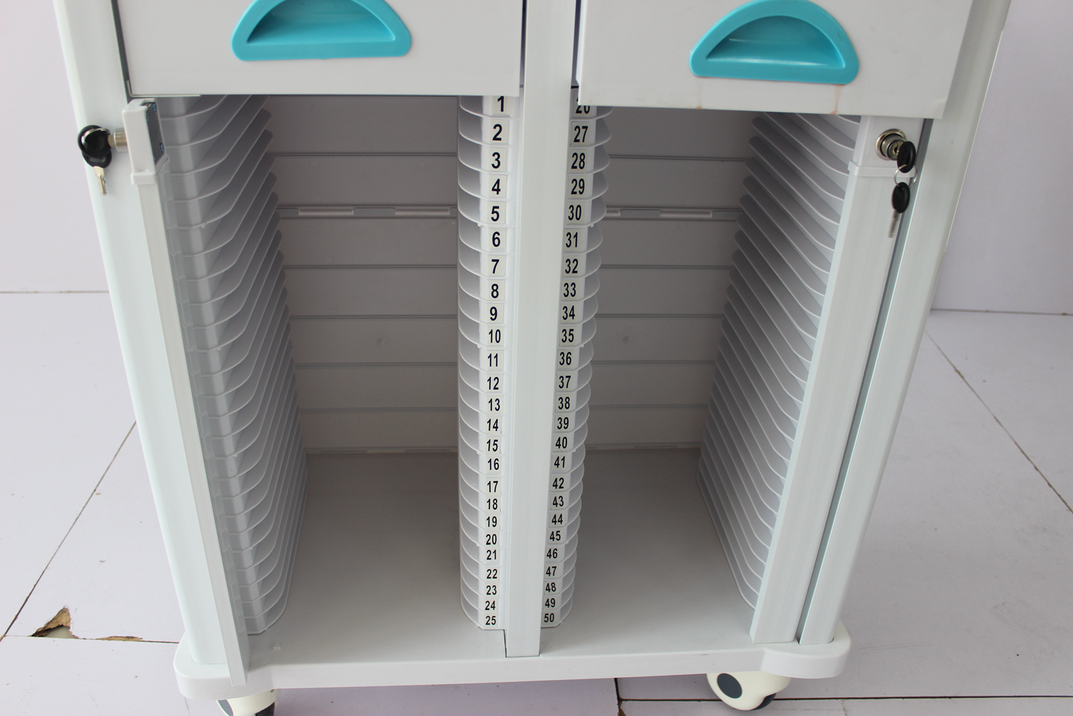 ABS Hard Plastic Hospital Trolley 25 30 40 50 60 80 Cells Premium Metal