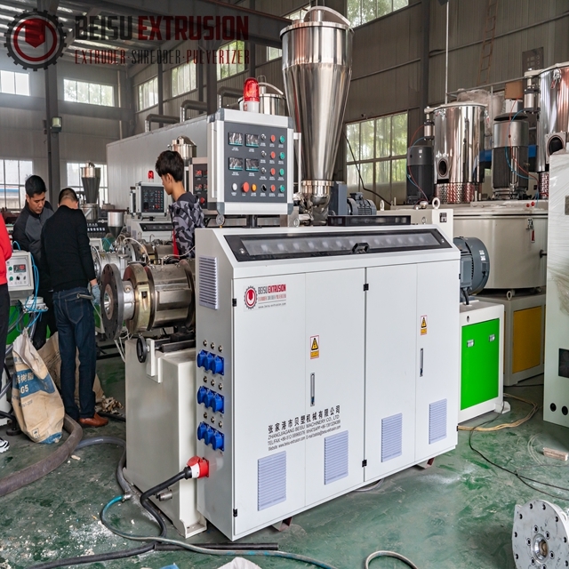 High Speed Plastic Resin Powder Mixers For PVC SPC WPC LVT Flooring Board Sheet 11