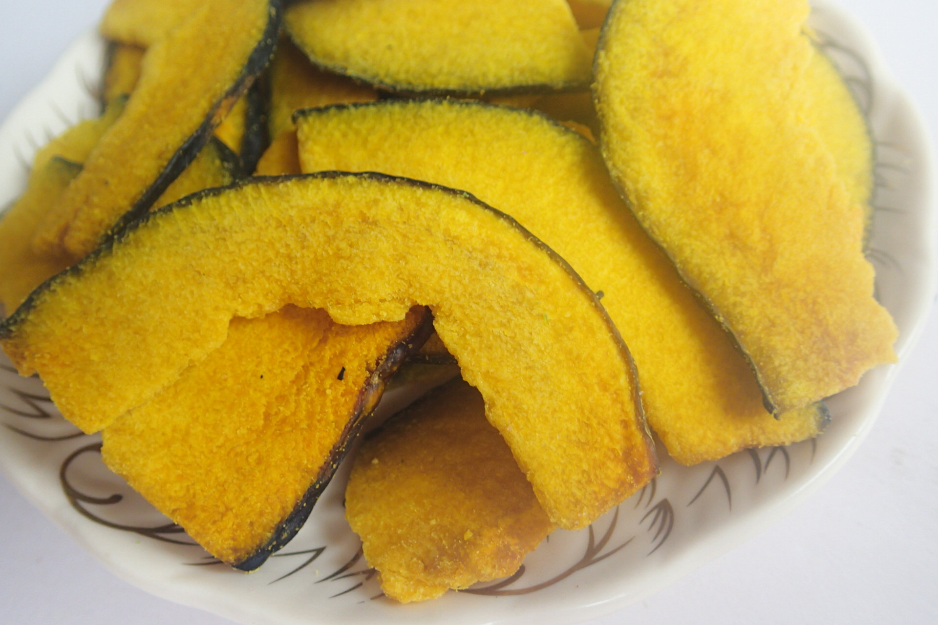 The Healthiest Vacuum Fried Vegetable Snacks of 2022 healthy dried white jade mushroom