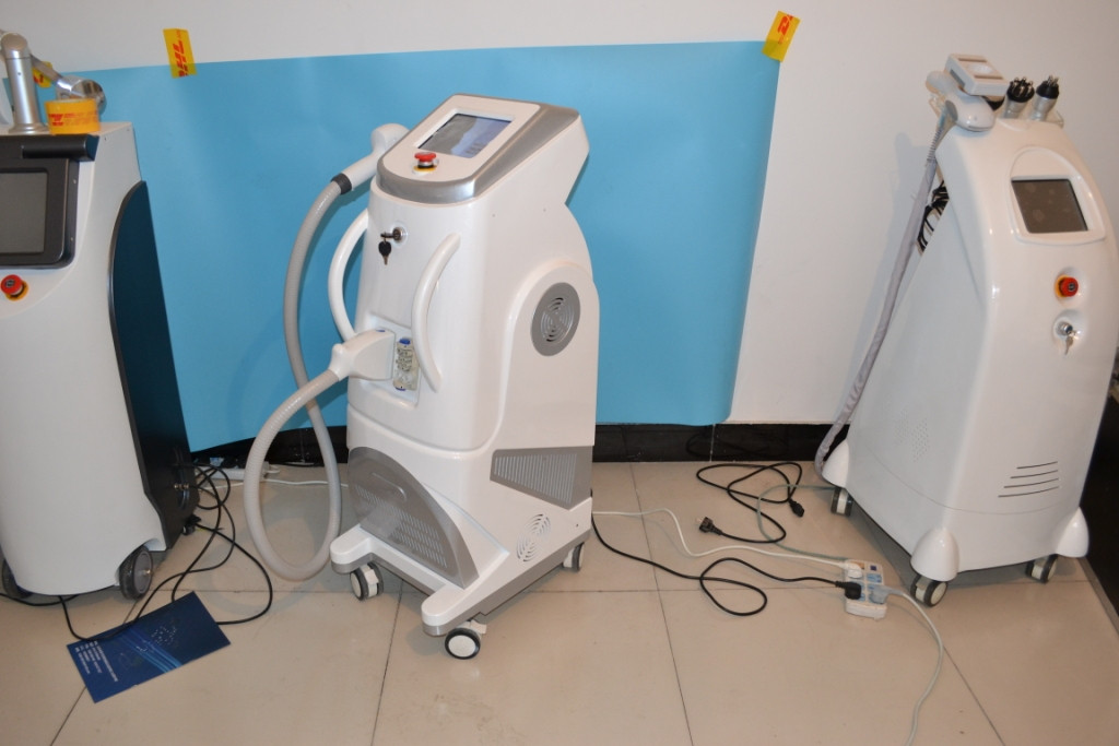 Women Diode Laser Hair Removal Machine CE Passed Skin Care Equipment