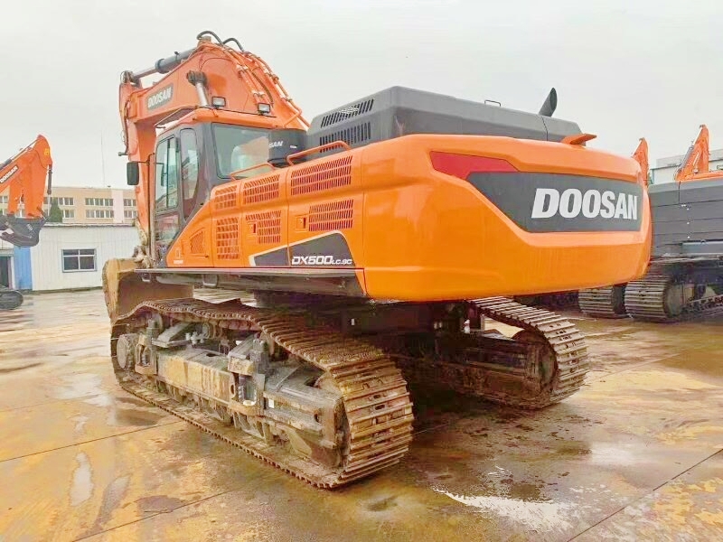 50 Ton Doosan DX500LC-9C Excavator 2019 Year 2.14 M³ Bucket Capacity Used for Project