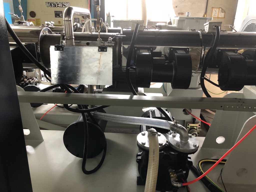 PC / PMMA PP Sheet Extrusion Line , Low Noise Plastic Board Making Machine