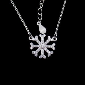 China Snowflake Style Christmas Gift S925 Silver Chain Necklace Sweet Winter Design wholesale
