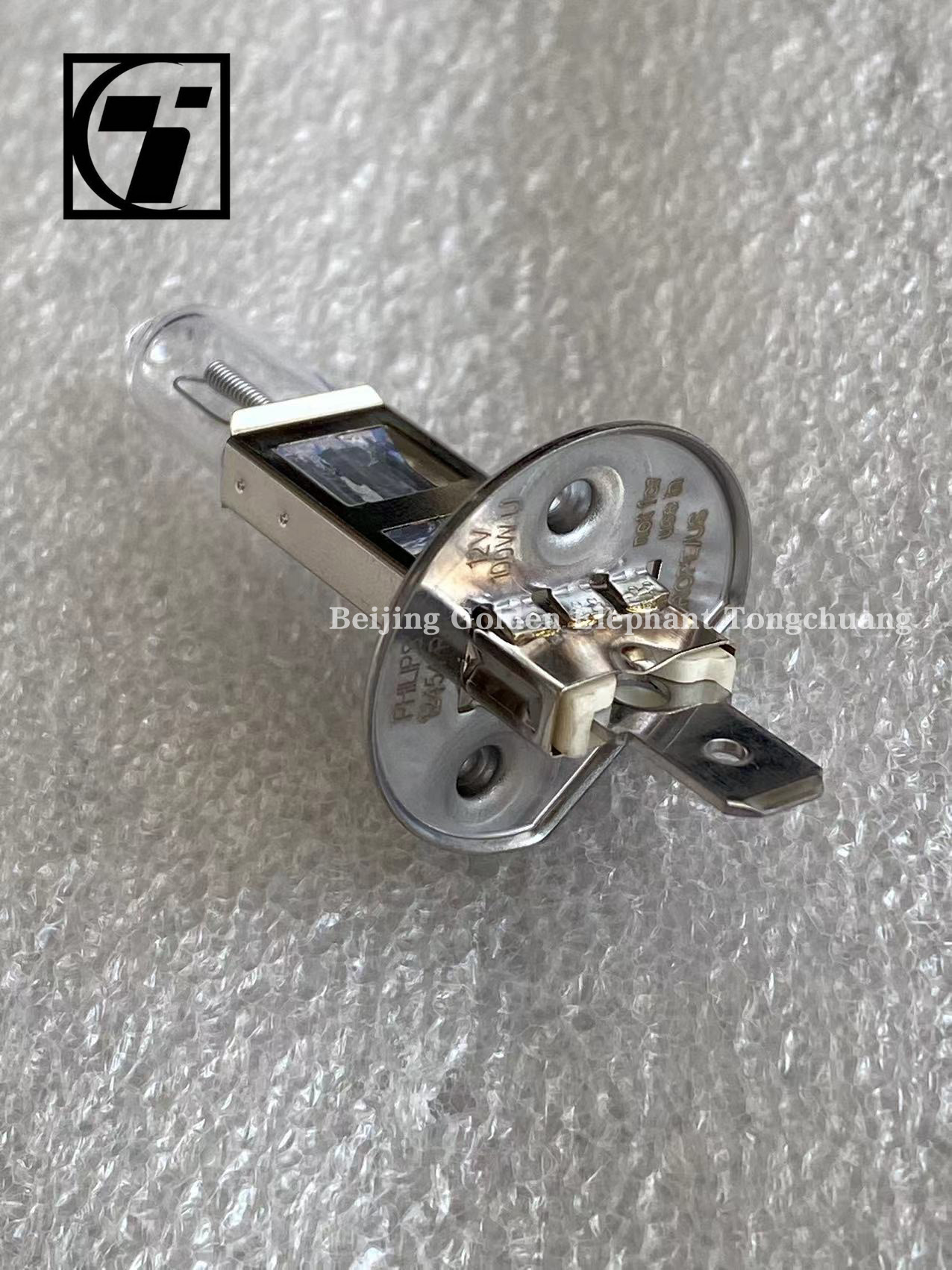 Foton Aumark Truck Model Full Car Floodlight H1 H3 H4 H7 12V 24V Auto Halogen Lamp