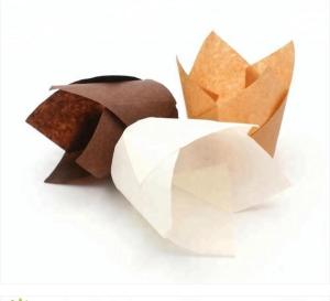 China Oven Safe Greaseproof Mini Tulip Paper Baking Cups wholesale