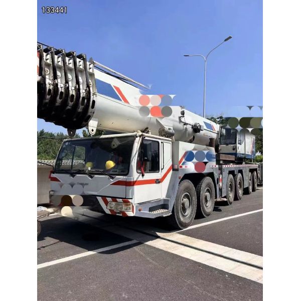 2012 Zoomlion 220t Truck Crane Used All Terrain Crane Construction Machine