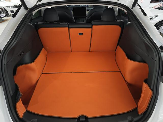 Affordable Used Tesla Model Y SUV 2022 facelift rear-wheel drive version for family use