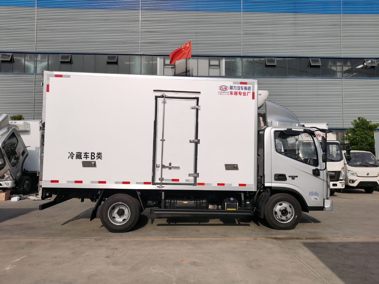 1T-10T 4*2 Small Reefer Van Euro 6 FOTON Freezer Van -20C-20C