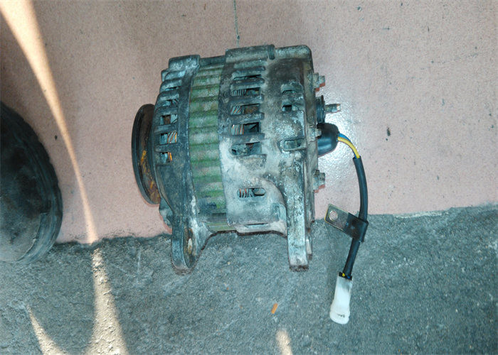 4TNE84 4TNE88 Second Hand Alternator 12V 55A For Excavator PC40 Yanmar55-7 119620-77201