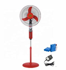 China 16 Inch 18 Inch Lithium Battery Fan , Rechargeable Pedestal Fan With Light &amp; Usb Charger wholesale