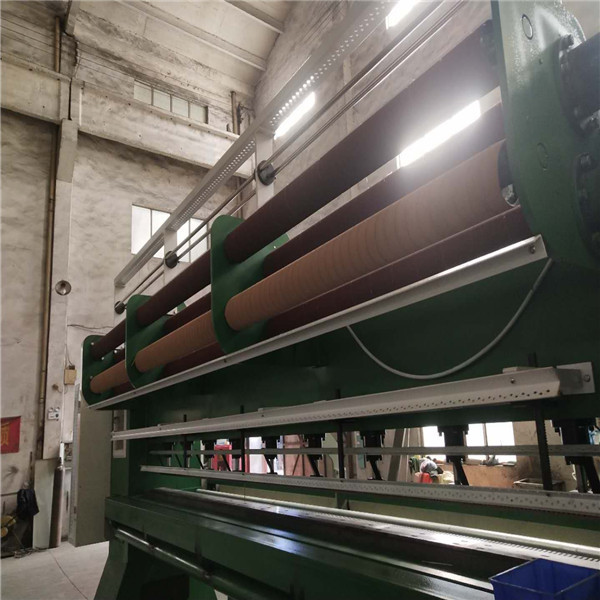 600rpm Artificial Grass Lawn Tufting Machine 70mm Production Line