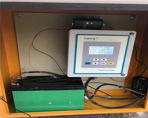 Wall Mounted Area Velocity Flow Meter DOF6000-W Low Power Consumption