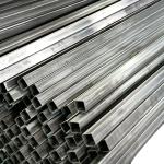 Hot Rolled 304 Stainless Steel Seamless Square Pipe Thick 1-6mm For Industrial