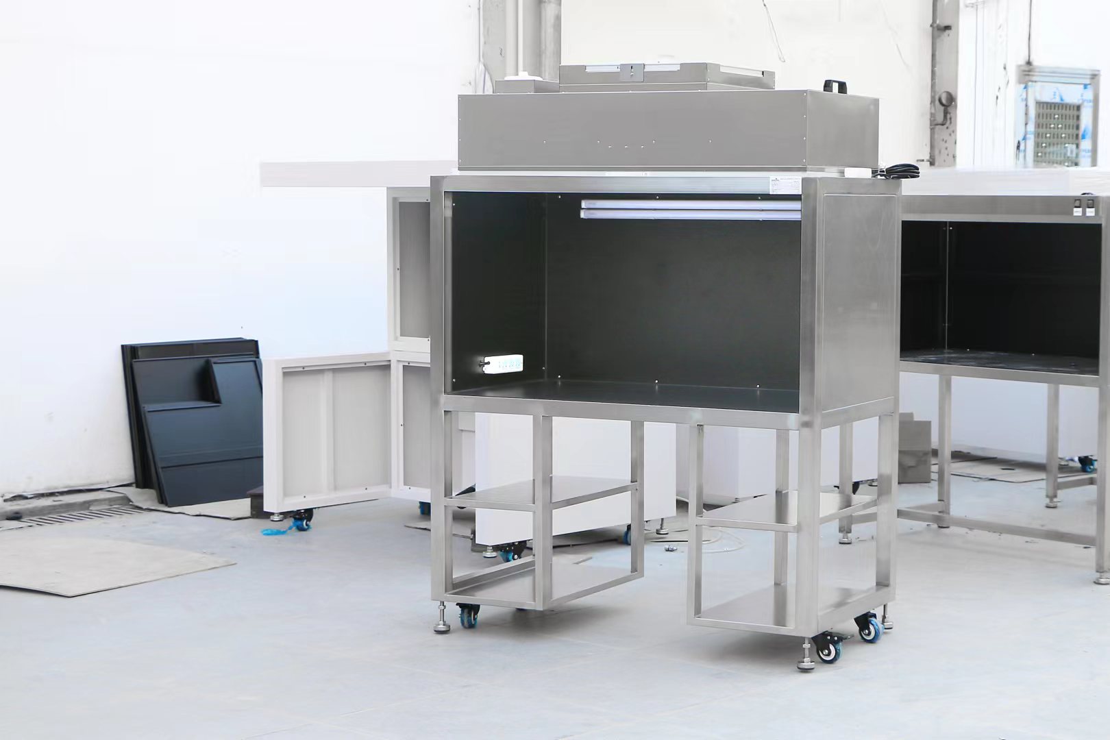 Small Desktop Vertical Laminar Airflow Hood Portable Laminar Flow Clean Bench
