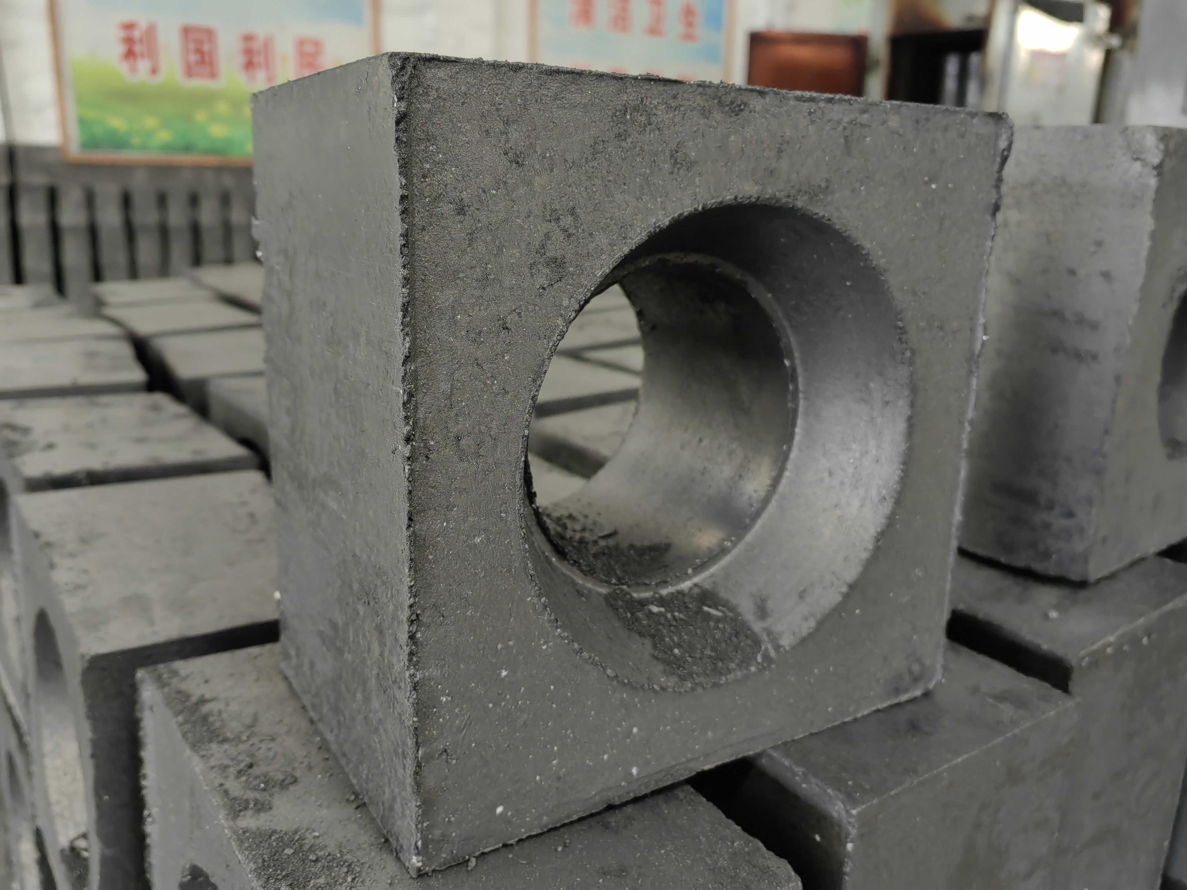 Continuous Casting Tundish Well Block Refractories