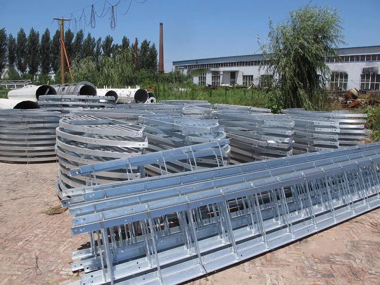 Communication Angle Steel Tower 4.8S / 6.8S / 8.8S Bolt Grade 20m - 180m Height