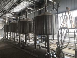 China 5000L SS304 Micro Beer Brewing Equipment Electrical Steam Heating wholesale