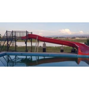 China Weather Resistance Fiberglass Backyard Water Slide For Kids With Stairs wholesale