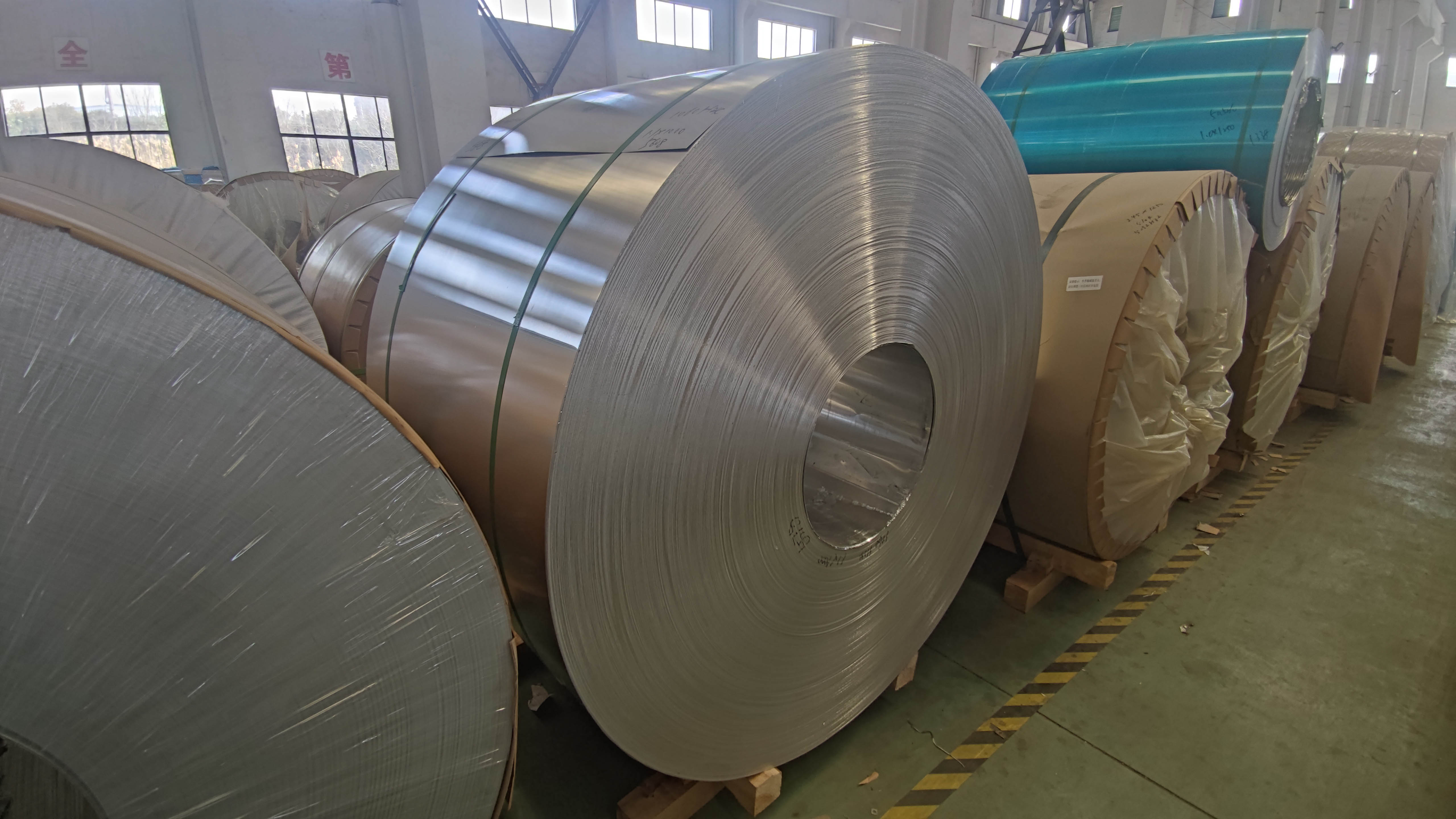 Factory Manufacturer 3003 3004 3005 3105 3104 Aluminium Coil，embossed aluminium coil，， pre painted aluminium coil
