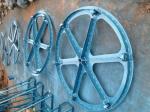 Heavy Duty Upright Payout Turntable Cable Reel Stands With 500mm Cable Drum
