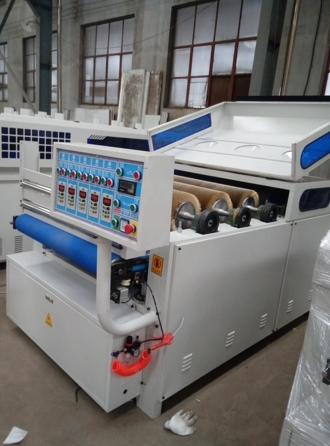 KC1000-5R Wire brush machine for wood floor wood grian making machines