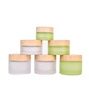 China Glass Round Empty Cosmetic Jars Natural Bamboo Cosmetic Container Packaging wholesale