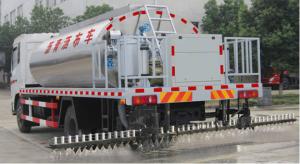China Industrial Asphalt Distributor Truck Automatic Burner High Heating Efficiency wholesale